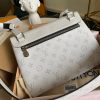 M30411 LV OUTDOOR FLAP 信使包 Taiga 皮革配帆布男包 白色