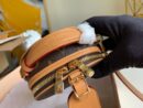M44699 LV MINI BOITE CHAPEAU 手袋 Monogram 涂层帆布 LV圆饼包