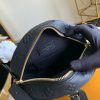 1591066579258189.jpg M45167 LV Boite Chapeau Souple 手袋 LV圆饼包 黑色