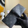 M61695 LV Multiple 钱夹 藤原浩闪电联名Fragment Design系列 俩折钱夹 短钱夹
