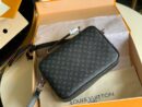 M45457 LV MULTIPOCKET 邮差包 Monogram Eclipse 帆布男包