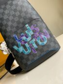N40275 LV Avenue 单肩包 2020新款蓝色交织字母胸包