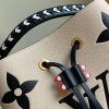 M56889 LV CRAFTY NEONEO 中号手袋 超大 Monogram 印花水桶包 奶白色