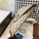 598604 Neo Vintage GG中号邮差包 古驰男包 红色皮革滚边