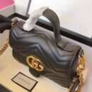 547260 Gucci GG Marmont系列迷你手提包 绗缝V型皮革 黑色