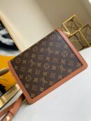 M44391 LV BIFACE 手袋 2019年早春邮差包 LV Monogram帆布女包 LV达芙妮