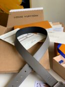 M0230T LV STAPLES 双面腰带 LV方形搭扣男士皮带 黑色