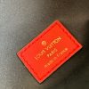 1600216862357579.jpg M45384 LV CRAFTY POCHETTE METIS 手袋 压纹粒面牛皮邮差包 奶白色