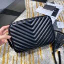 520534 YSL圣罗兰女包 LOU CAMERA BAG 黑色小牛皮相机包 银扣