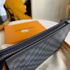 1602209544651133.jpg N41696 LV POCHETTE VOYAGE 中号手袋 Damier Graphite黑格手包 LV手包