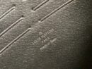 N41696 LV POCHETTE VOYAGE 中号手袋 Damier Graphite黑格手包 LV手包