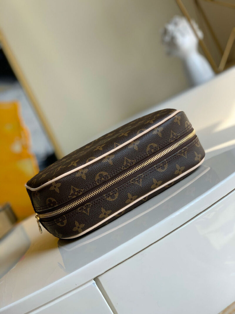 1602294109872576.jpg M47527 LV盥洗包 LV官网男款洗漱包 LV老花化妆包