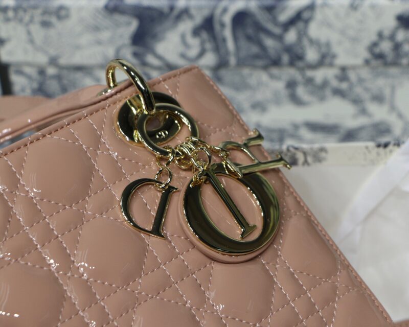 M0538 迪奥Lady Dior My ABCDior 手袋 漆皮藤格纹 裸色 - Image 2