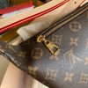 M43644 LV Bumbag 腰包 LV2018新款男女通用腰包 LV斜跨单肩包