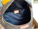 M43644 LV Bumbag 腰包 LV2018新款男女通用腰包 LV斜跨单肩包