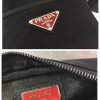 1604996541136279.jpg 2VH112 Prada普拉达尼龙和Saffiano 皮革斜挎包 三合一邮差包 红色徽标