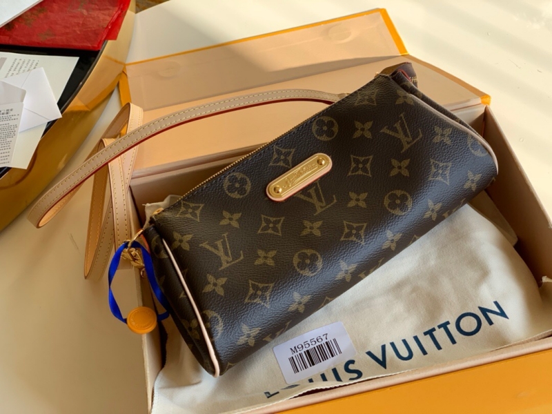 M95567 LV Montorgueil Eva手袋 LV女包 LV链条包 LV晚宴包