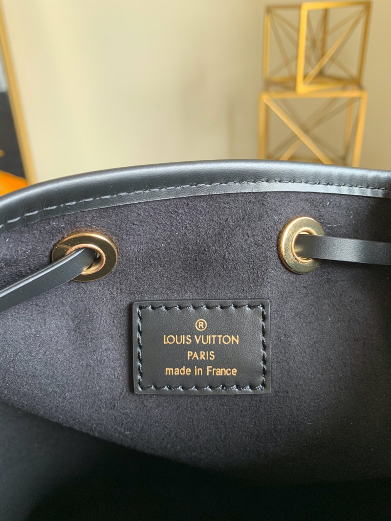 M57154 LV PETIT NOE 手袋 LV1854新款水桶包 棕红色