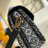 1605580349778885.jpg M57272 LV POCHETTE METIS 中号手袋 LV1854系列邮差包 灰色
