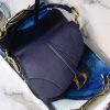 1607303896734219.jpg M0446 Dior Saddle手掌纹手提包 Dior官网女包马鞍包 深蓝色