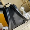 M30728 LV DISCOVERY 双肩包 Taiga 皮革背包 灰色