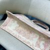 M1296 Dior Book Tote 小号手袋 粉色茹伊印花