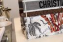 M1296 Dior Book Tote 小号手袋 白色迷彩配多色花卉刺绣
