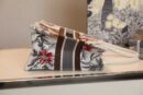 M1296 Dior Book Tote 小号手袋 白色迷彩配多色花卉刺绣