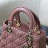 1608196481607318.jpg M0538 迪奥Lady Dior MyABCDior 手袋 羊皮革藤格纹 粉色