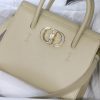 M9321 St Honore 中号手袋 粒面牛皮革 咖啡色