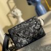 M80033 LV MINI SOFT TRUNK 链条包 男士盒子包