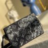 M80033 LV MINI SOFT TRUNK 链条包 男士盒子包