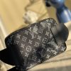 1608517392695870.jpg M57281 LV OUTDOOR 腰包 2021新款男士腰包