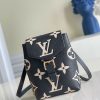M80596 LV TINY 双肩包 Monogram压纹软粒面牛皮女包 黑色