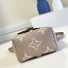M80738 LV TINY 双肩包 Monogram 压纹软粒面牛皮女士背包 杏色