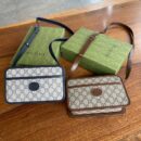 658572 Gucci 饰互扣式双G迷你手袋 GG背包 Gucci复古相机包 蓝色
