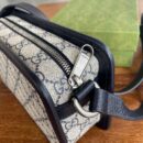 658572 Gucci 饰互扣式双G迷你手袋 GG背包 Gucci复古相机包 蓝色