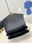 M46028 LV Pochette Metis 手袋 刺绣邮差包 黑色