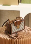 614368 Gucci 饰搭扣迷你手袋 Gucci男士迷你手拿斜挎包