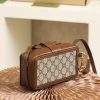 1659840074406660.jpeg 614368 Gucci 饰搭扣迷你手袋 Gucci男士迷你手拿斜挎包