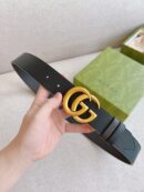627055 Gucci 双G带扣双面腰带 GG Marmont系列黑色男士皮带 金扣