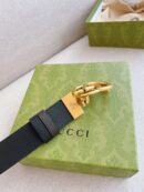 627055 Gucci 双G带扣双面腰带 GG Marmont系列黑色男士皮带 金扣