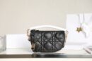 M7200 迪奥 VIBE HOBO 手袋小号 羊皮藤格纹饺子包 黑色