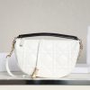 1660444491428368.jpg M7201 迪奥 VIBE HOBO 手袋中号 羊皮藤格纹饺子包 白色