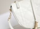 M7201 迪奥 VIBE HOBO 手袋中号 羊皮藤格纹饺子包 白色