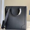 1681352638131654.jpg M30811 LV VERTICAL TOTE 手袋 Taiga 牛皮革单肩手提公文包