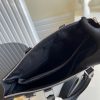 1681352644895035.jpg M30811 LV VERTICAL TOTE 手袋 Taiga 牛皮革单肩手提公文包