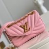 M20853 LV NEW WAVE 小号链条包 绗缝牛皮单肩斜挎包 粉色