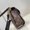 1681864107986101.jpg M46548 LV Tilsitt 手袋 翻盖S-lock 锁扣拼色扇形包