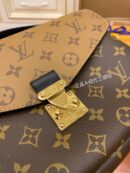 M44876 LV Pochette Metis 手袋 新版Monogram Reverse涂层老花邮差包
